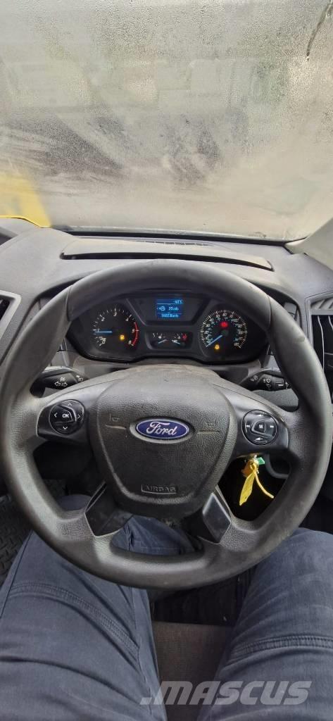 Ford Transit 350 Pick-upy / Pojazdy z otwieranymi burtami