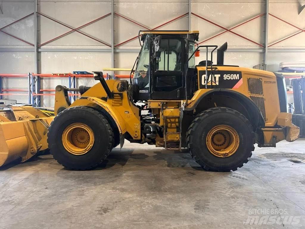 CAT 950M Ładowarki kołowe