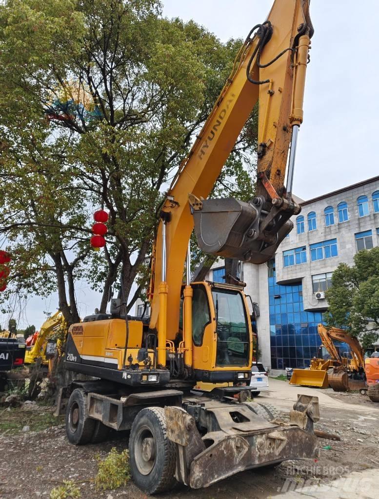 Hyundai R210W-9 Koparki kołowe
