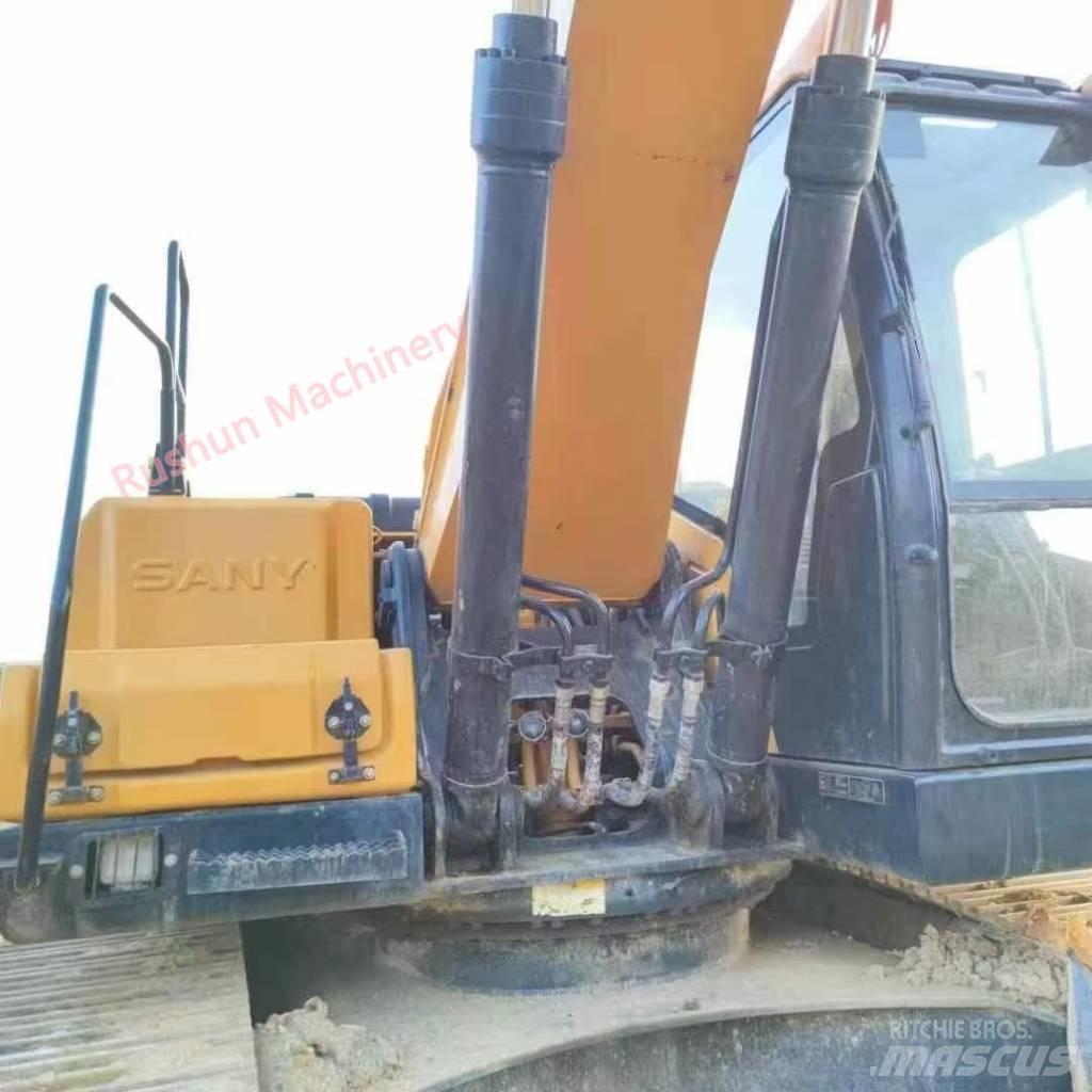 Sany SY 215 H Koparki gąsienicowe