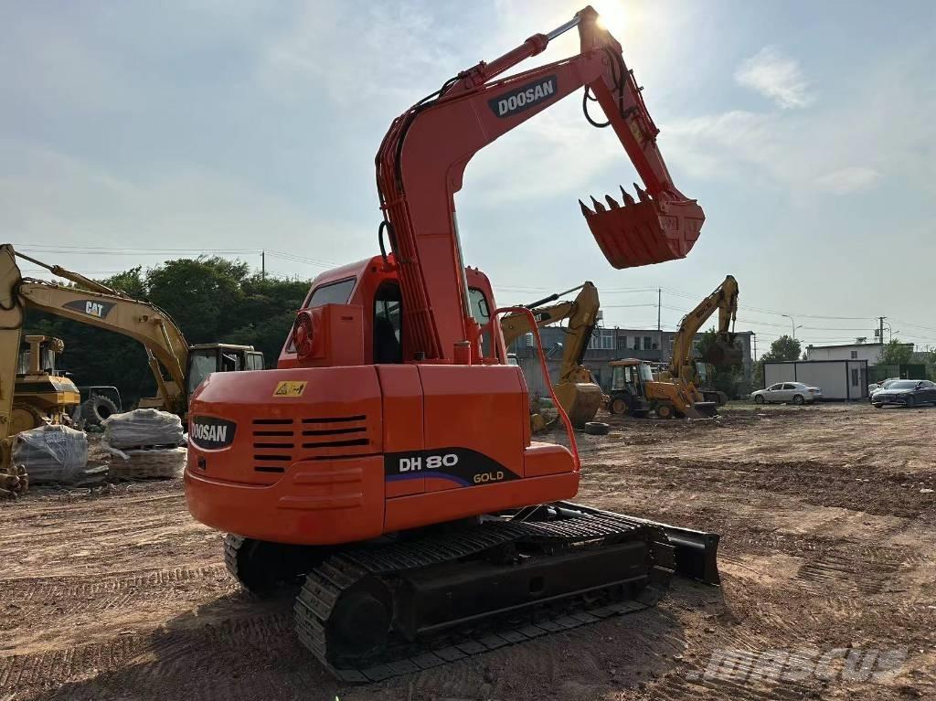 Doosan DH 80 Koparki gąsienicowe
