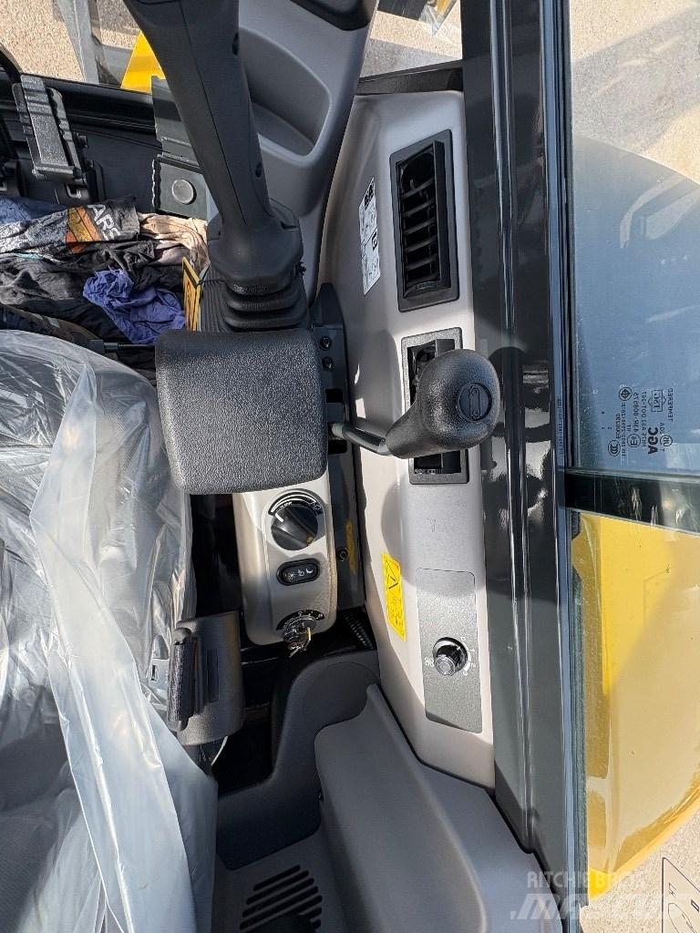 Komatsu PC 55 MR-5 Minikoparki