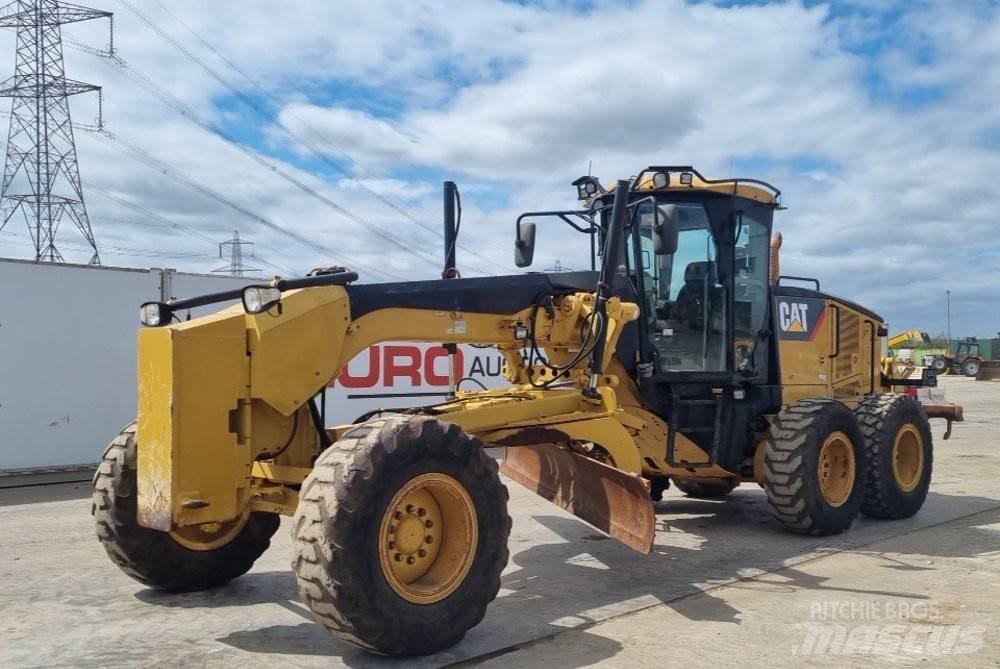 CAT 140 M Równiarki