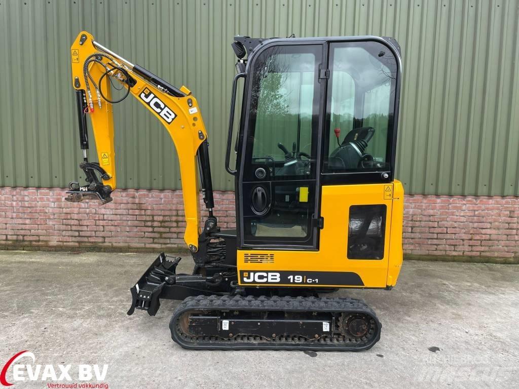 JCB 19 C-1 Minikoparki