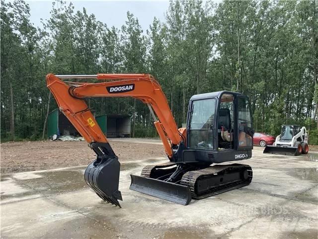 Doosan DH 60-7 Minikoparki