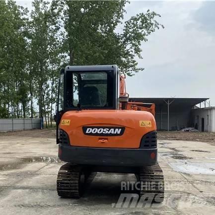 Doosan DH 60-7 Minikoparki