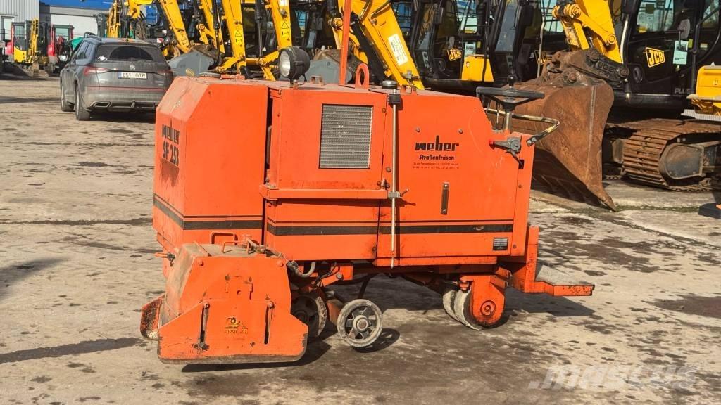 Weber SF253 Maszyny do przecinania asfaltu