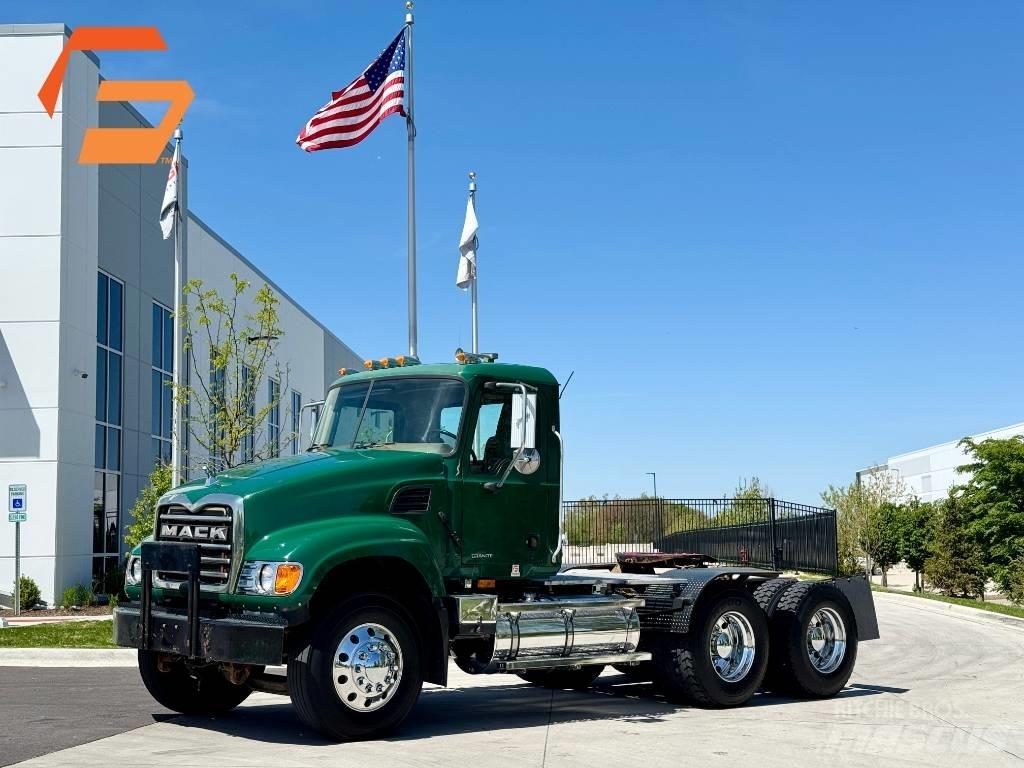 Mack Granite CV713 Ciągniki siodłowe