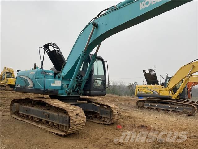 Kobelco SK 200 Koparki gąsienicowe