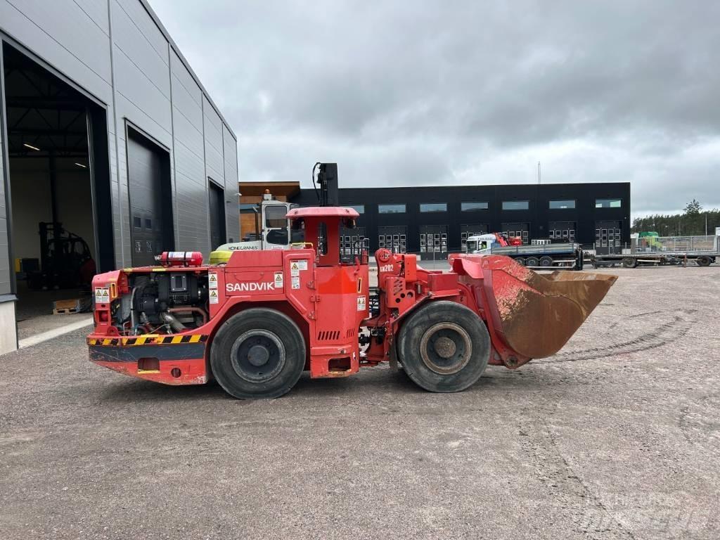 Sandvik Toro LH202 Ładowarki górnicze