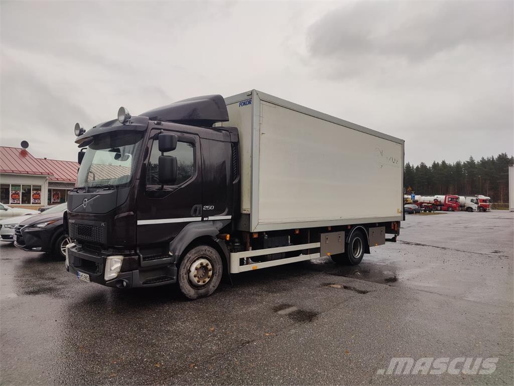 Volvo FL 250 Samochody ciężarowe ze skrzynią zamkniętą