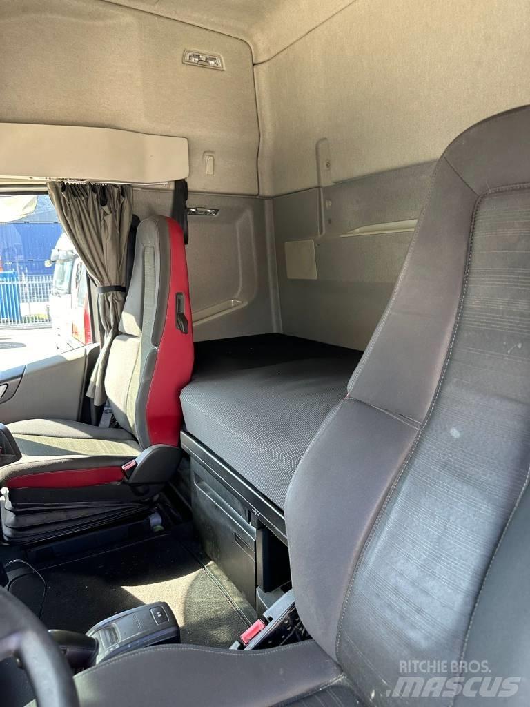 Volvo FH Ciężarówki z wymienną zabudową