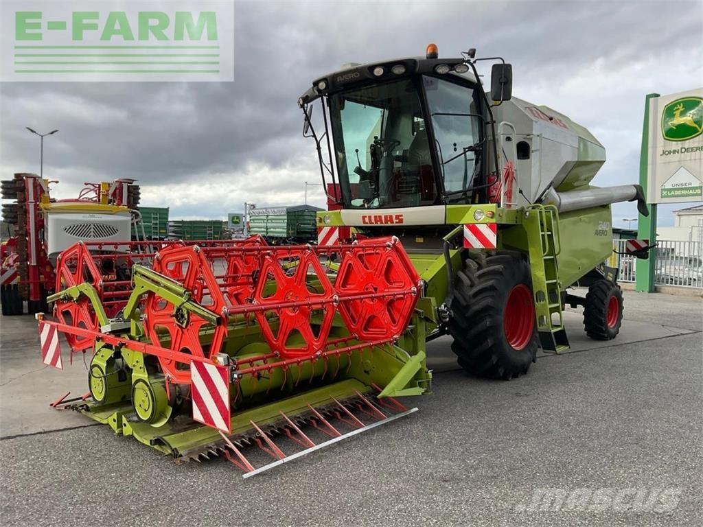 CLAAS AVERO 240 Kombajny zbożowe