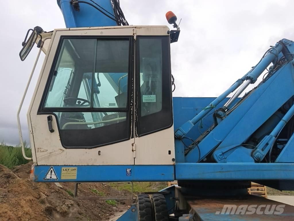 Fuchs MHL 360 Koparki przeładunkowe