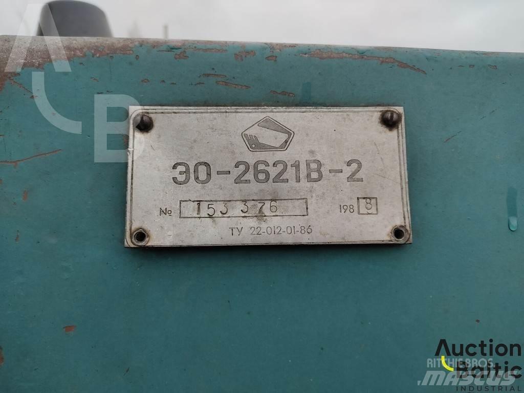  JUMZ EO-2621B-2 Ciągniki rolnicze