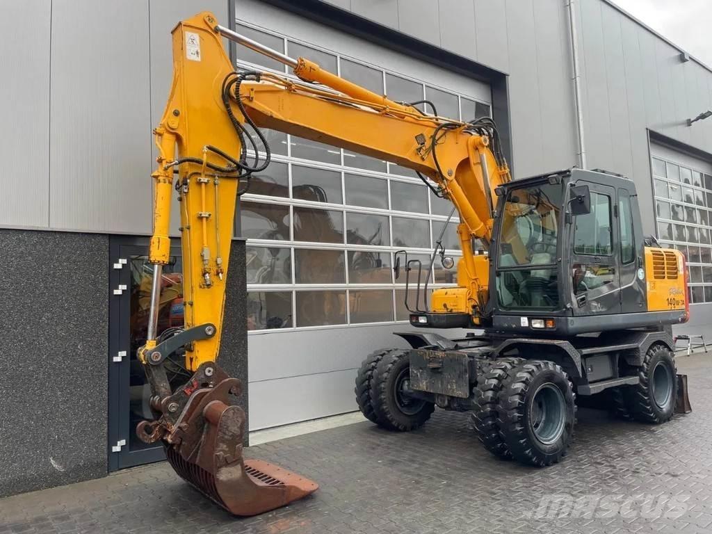 Hyundai R140W-7A Koparki kołowe