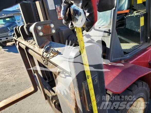 Clark C75L Wózki Diesla
