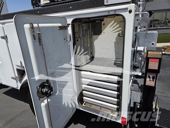 Ford F550 Maszyny budowlane - Inne