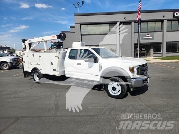 Ford F550 Maszyny budowlane - Inne