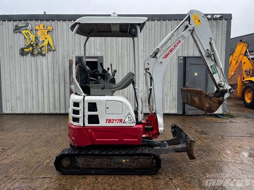 Takeuchi TB 217 R Minikoparki