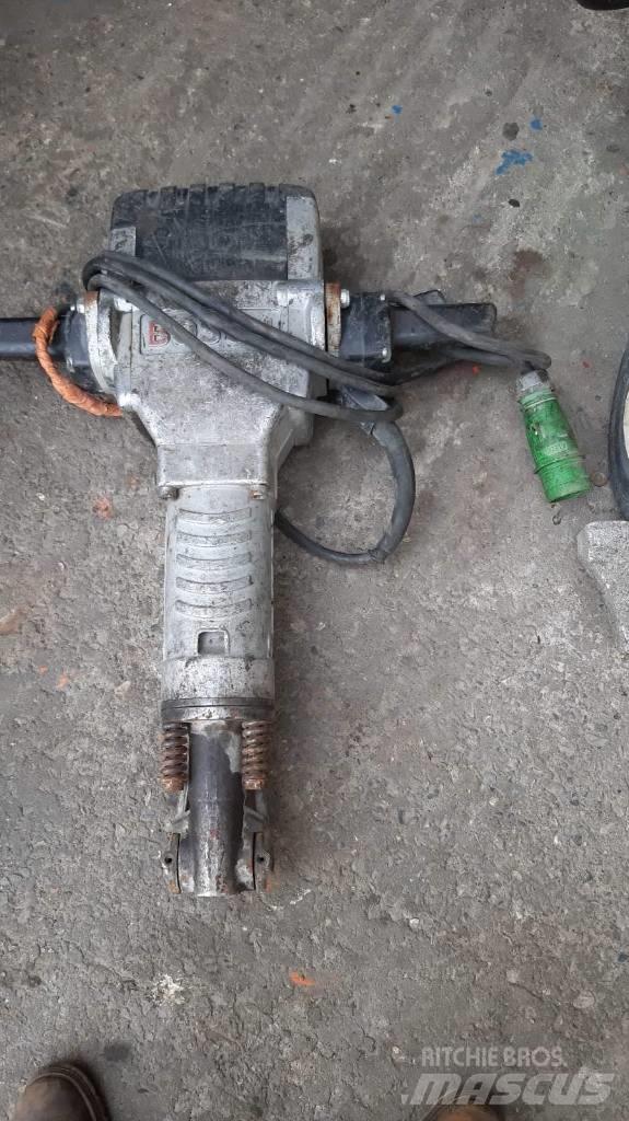 Atlas Copco 25 KI Młoty hydrauliczne