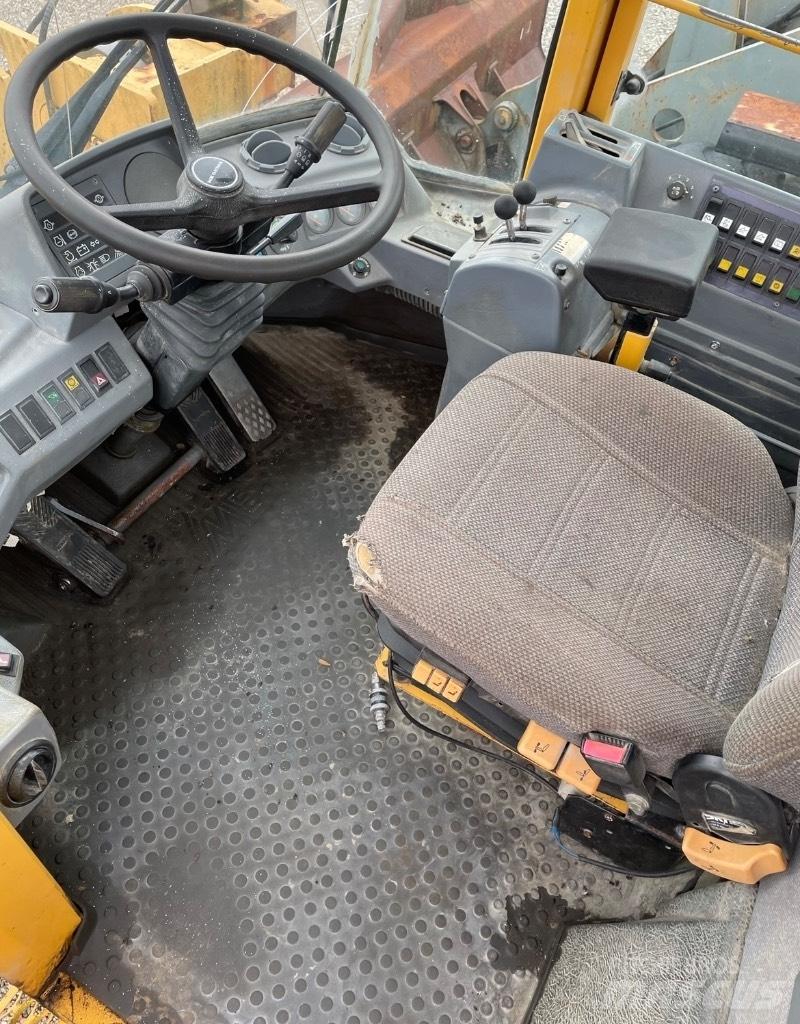 Volvo L120C Ładowarki kołowe