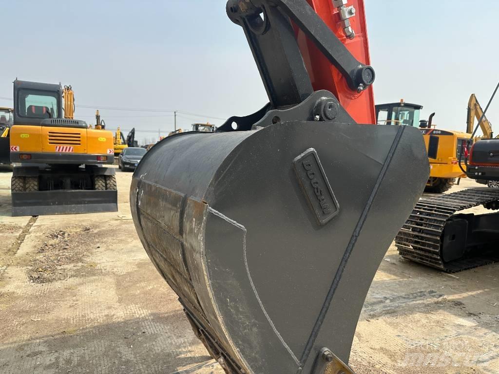 Doosan DX 225LC-9C Koparki gąsienicowe