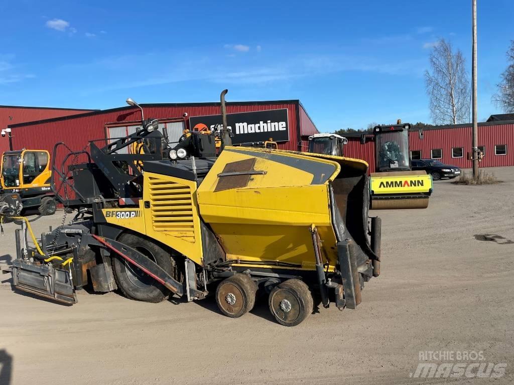 Bomag BF 300 P Rozściełacze do asfaltu