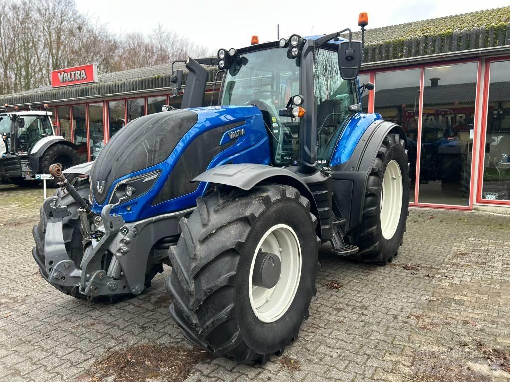 Valtra T 214 Versu Ciągniki rolnicze