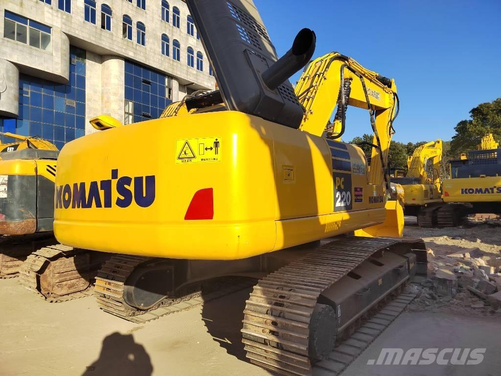 Komatsu PC 220-7 Koparki gąsienicowe