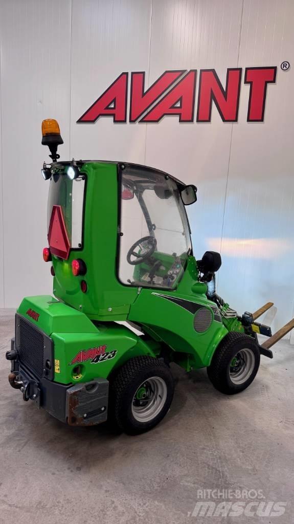 Avant 423 Ładowarki burtowe