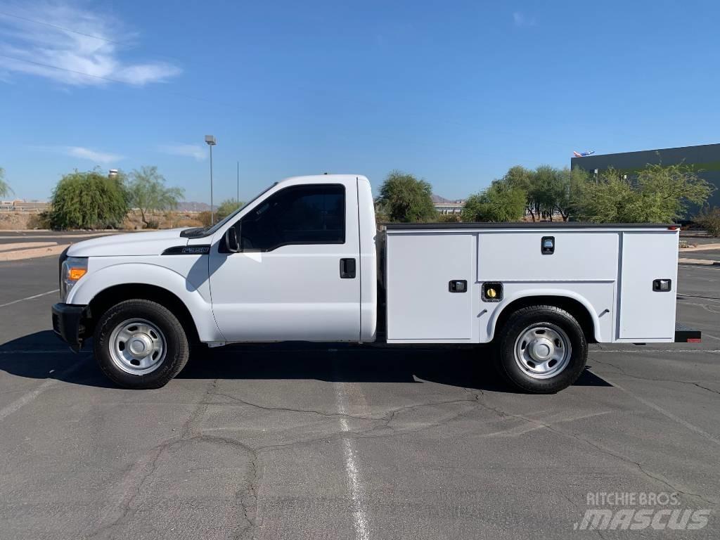 Ford F 350 HD Pojazdy komunalne