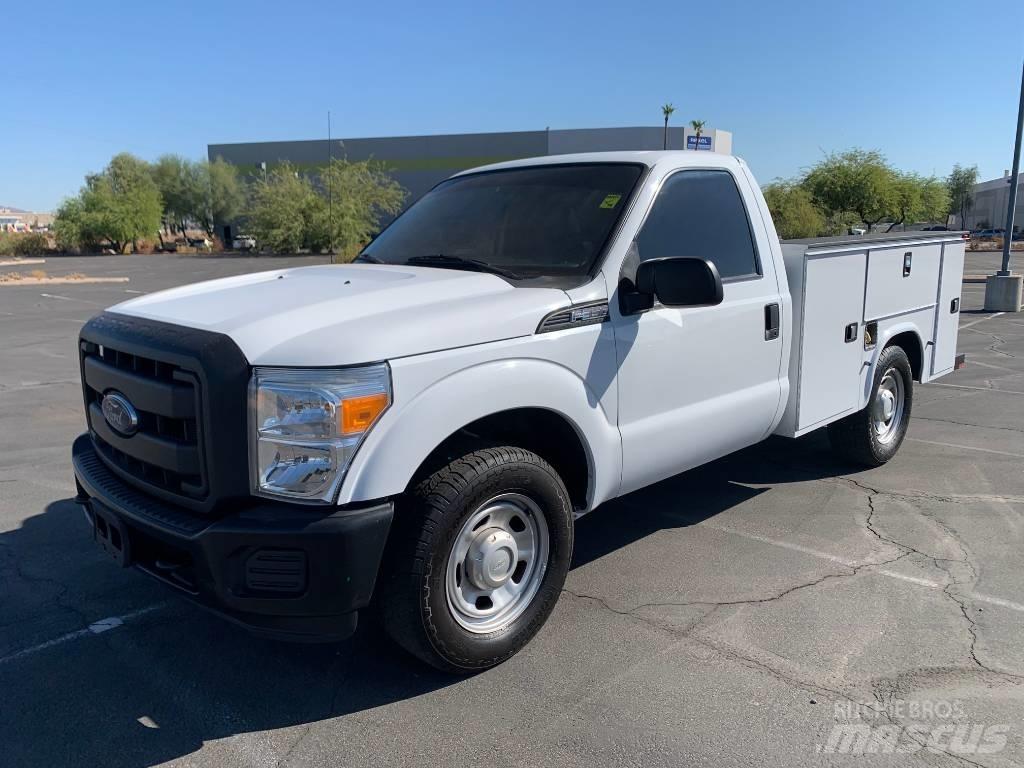 Ford F 350 HD Pojazdy komunalne