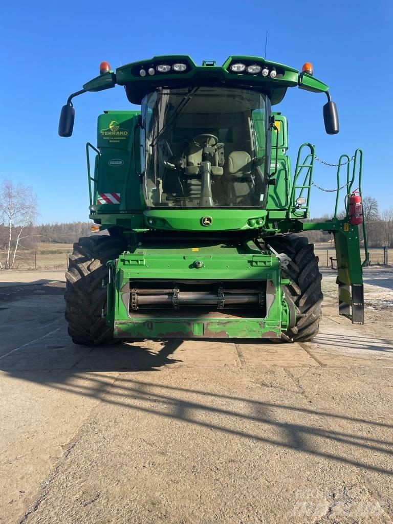 John Deere T 670 i Kombajny zbożowe
