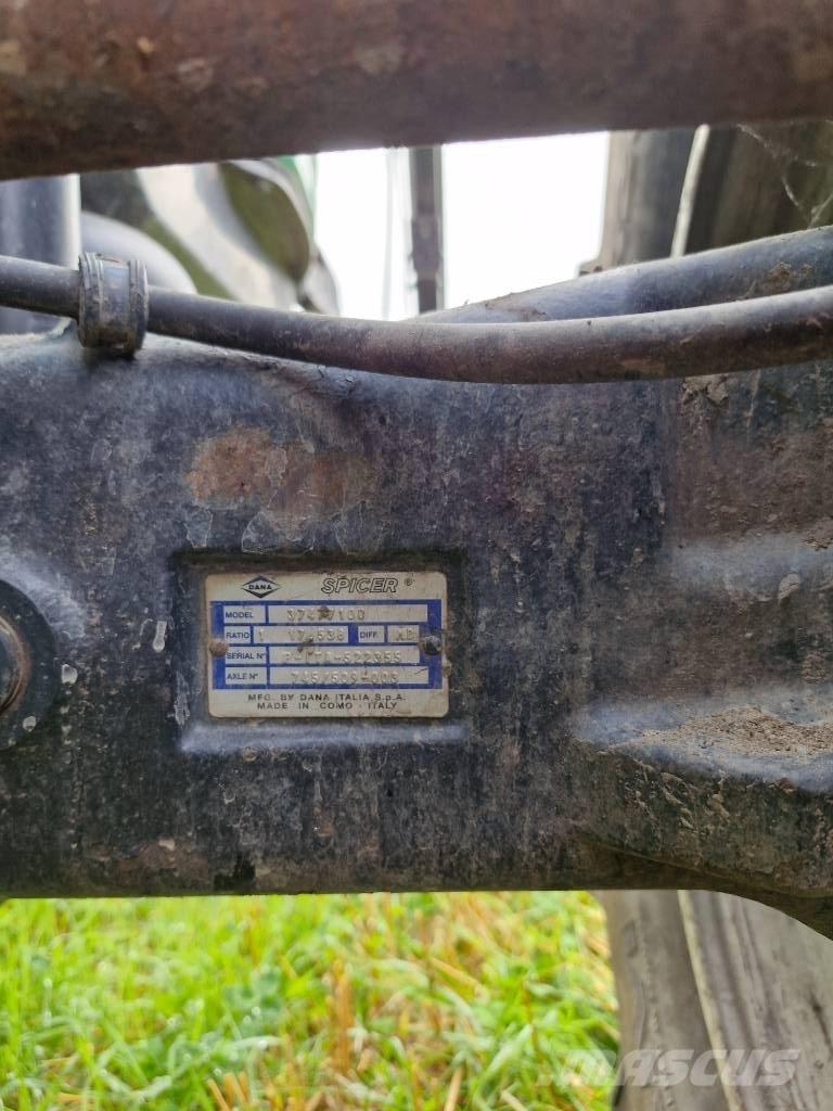 Valtra T 182 Versu Ciągniki rolnicze