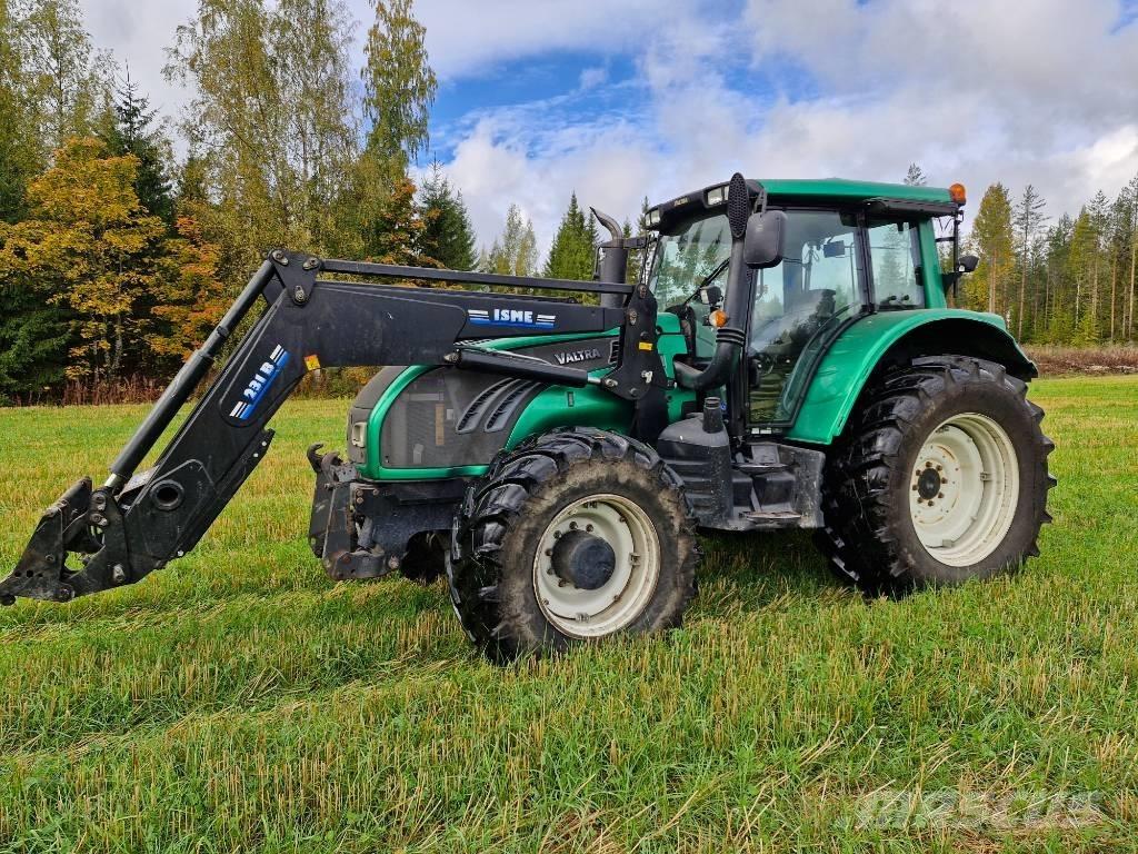 Valtra T 182 Versu Ciągniki rolnicze