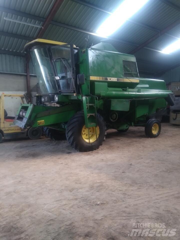 John Deere 1065 Kombajny zbożowe
