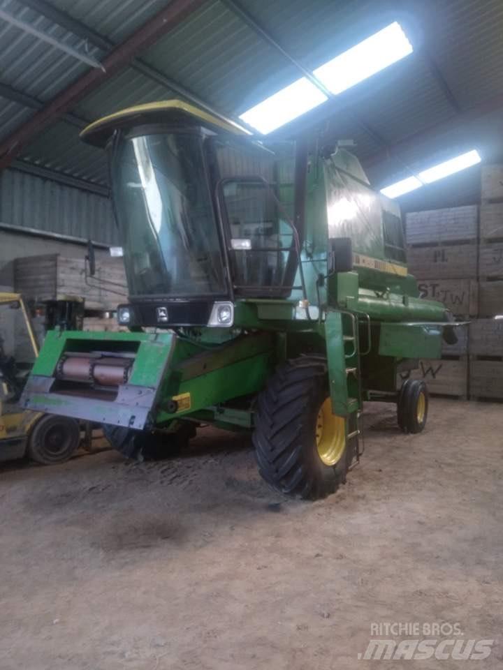 John Deere 1065 Kombajny zbożowe