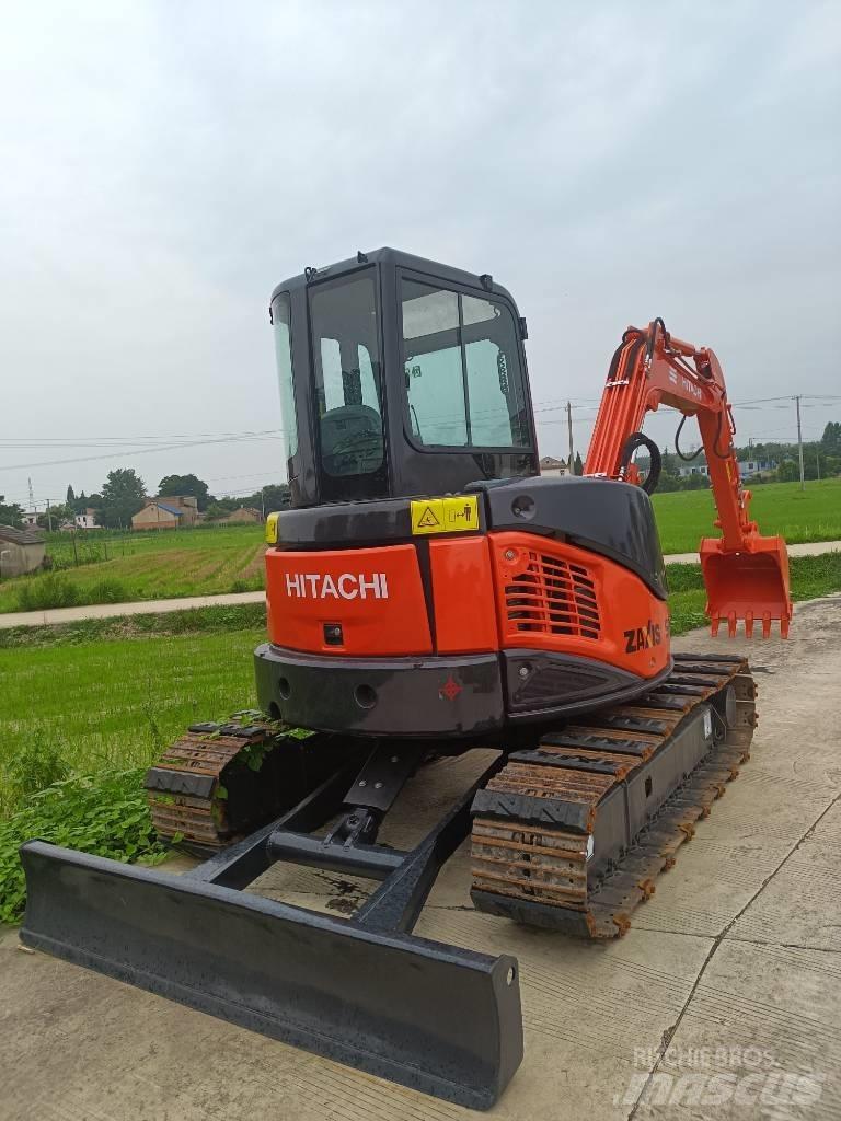 Hitachi ZX50U Minikoparki