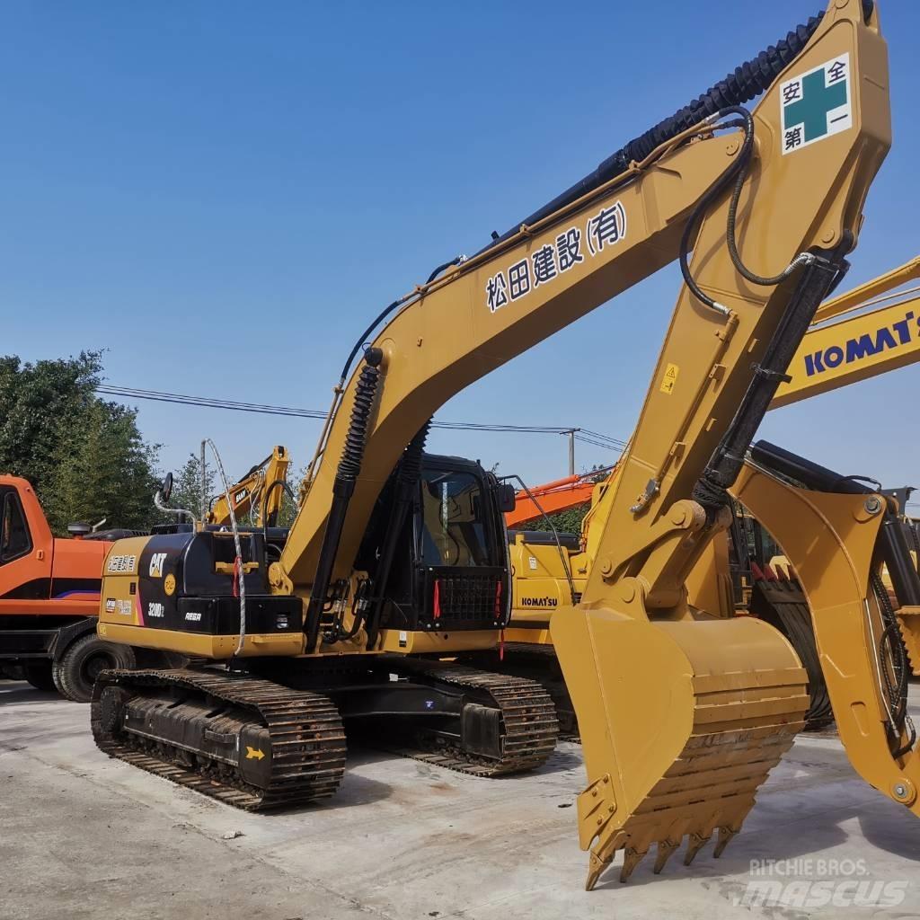CAT 320 D Koparki gąsienicowe