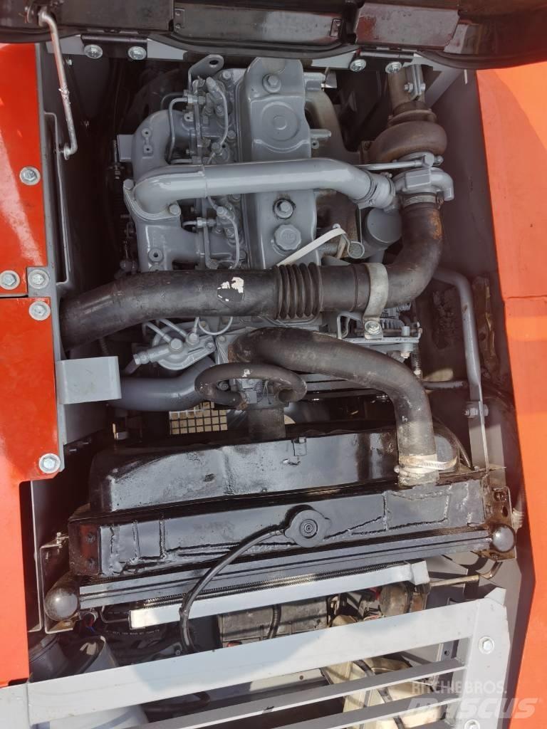 Hitachi EX 120-5 Koparki gąsienicowe