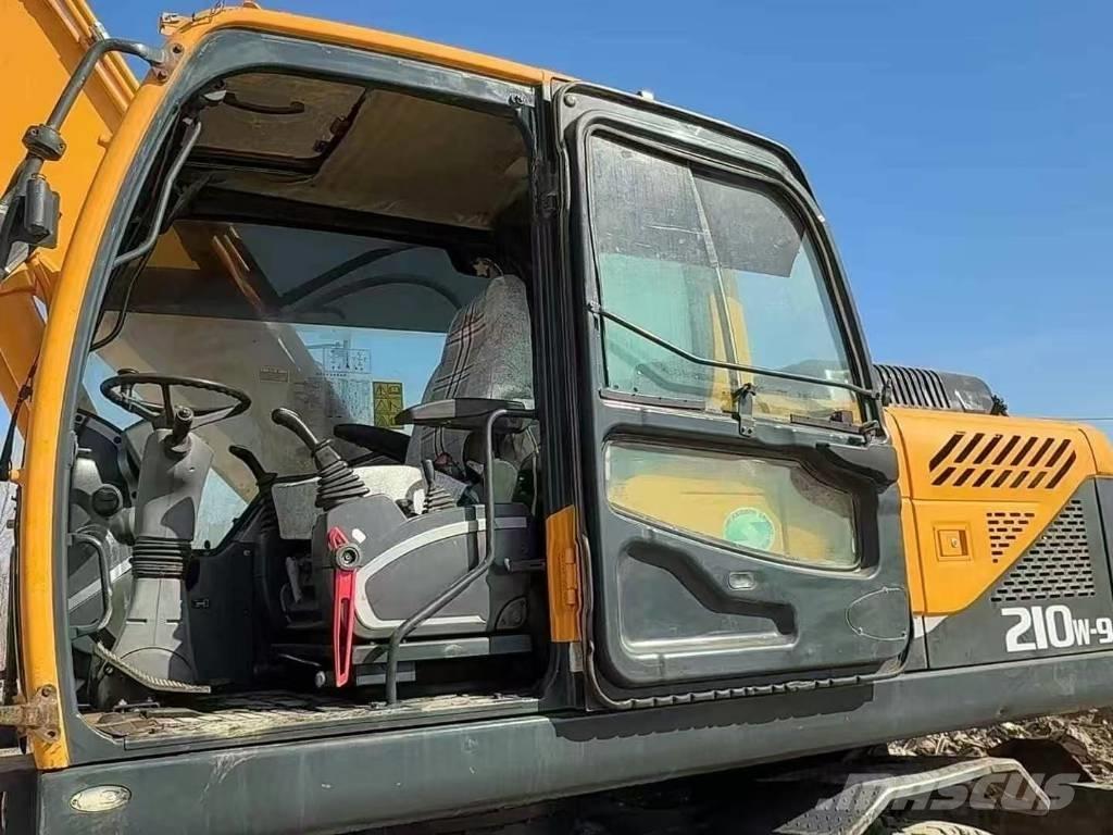 Hyundai R 260 LC-9S Koparki gąsienicowe