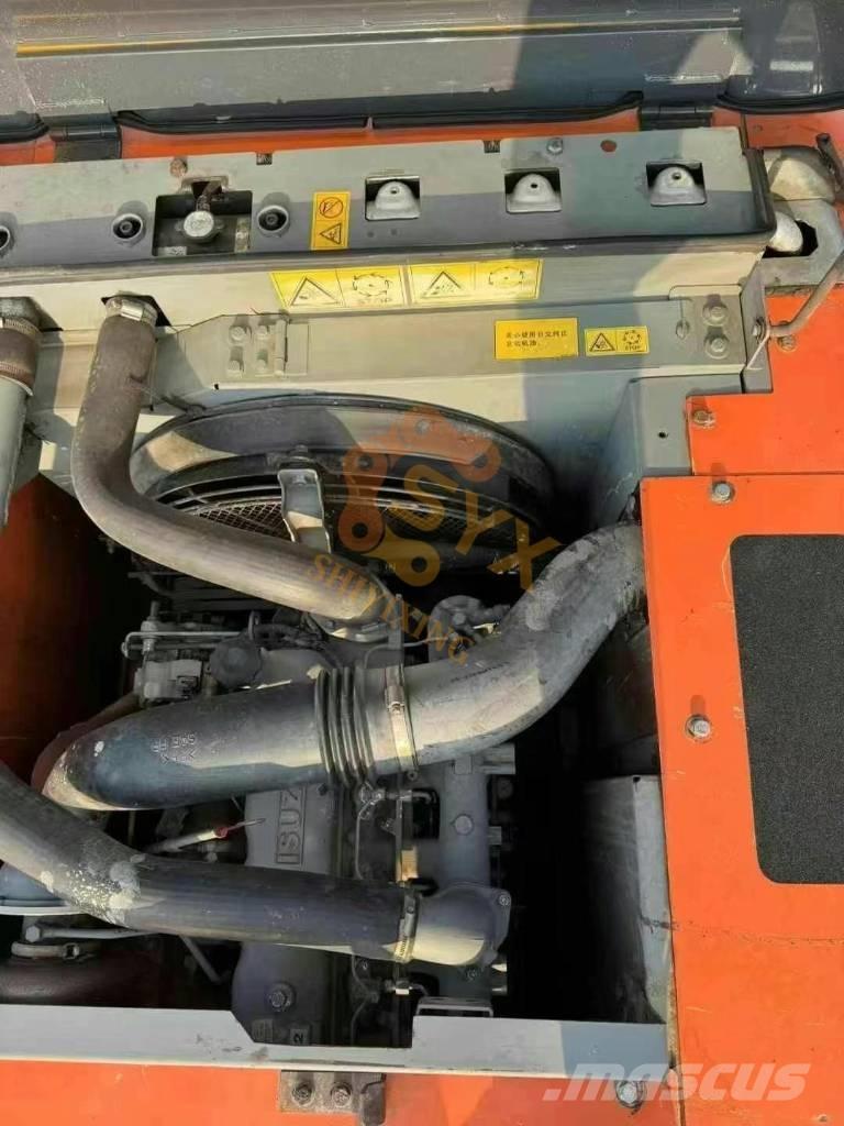 Hitachi ZX 200 Koparki gąsienicowe