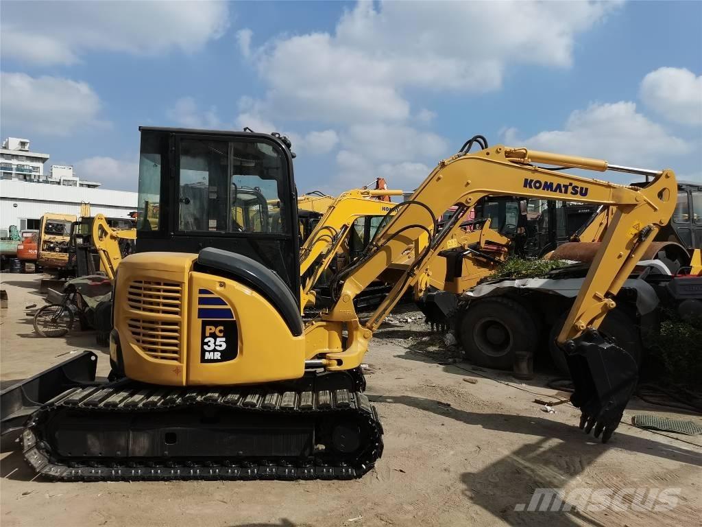 Komatsu PC35 Minikoparki
