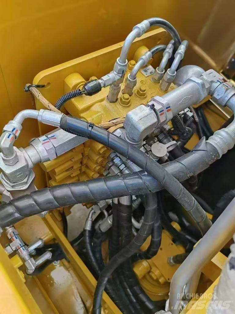 CAT 307E2 Koparki gąsienicowe