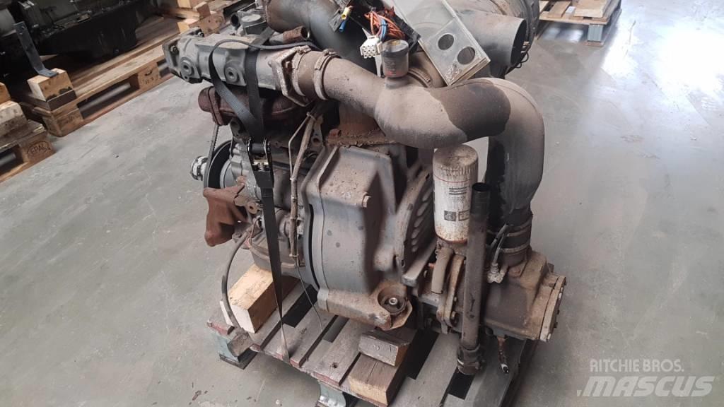 Deutz F2M2011 Silniki