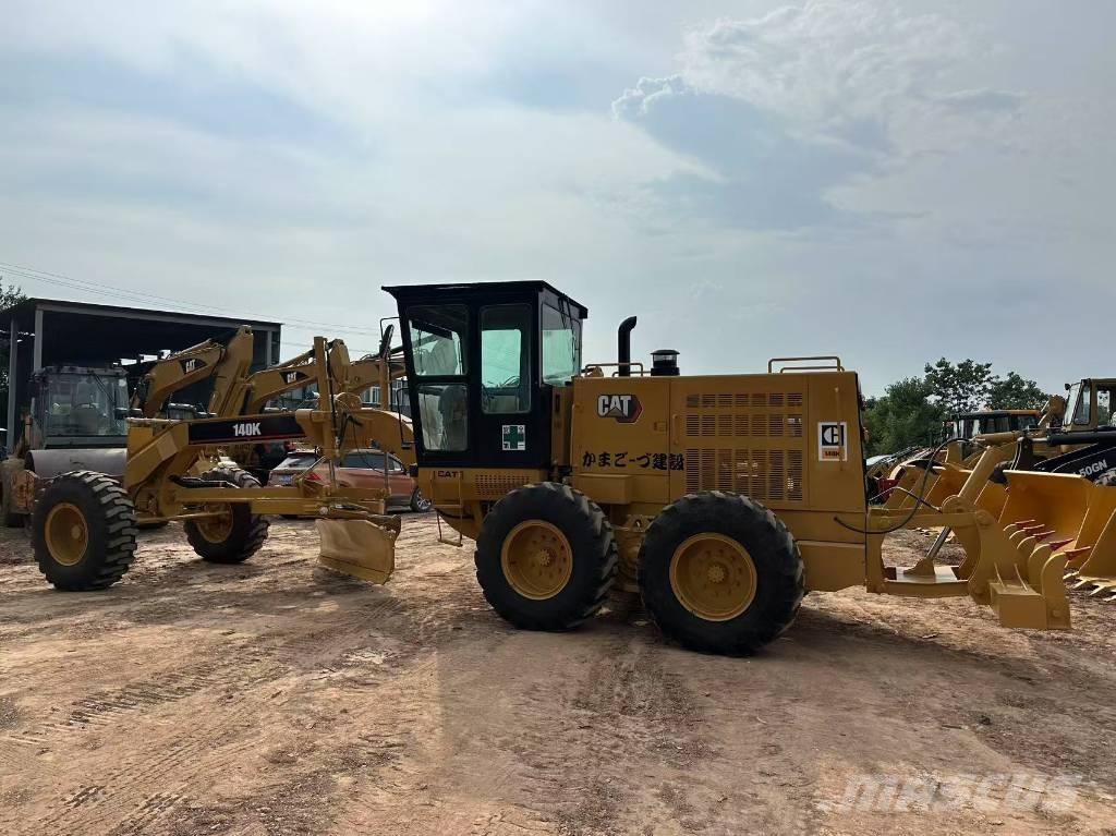CAT 140K Równiarki