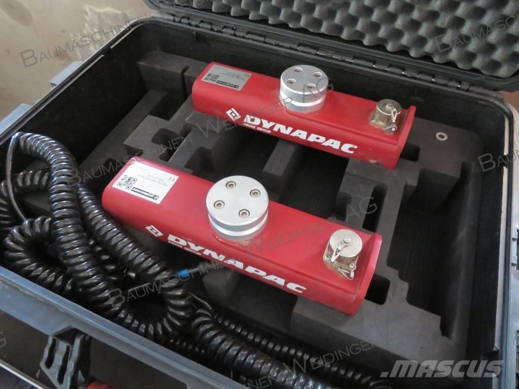Dynapac SD 2500 CS Rozściełacze do asfaltu