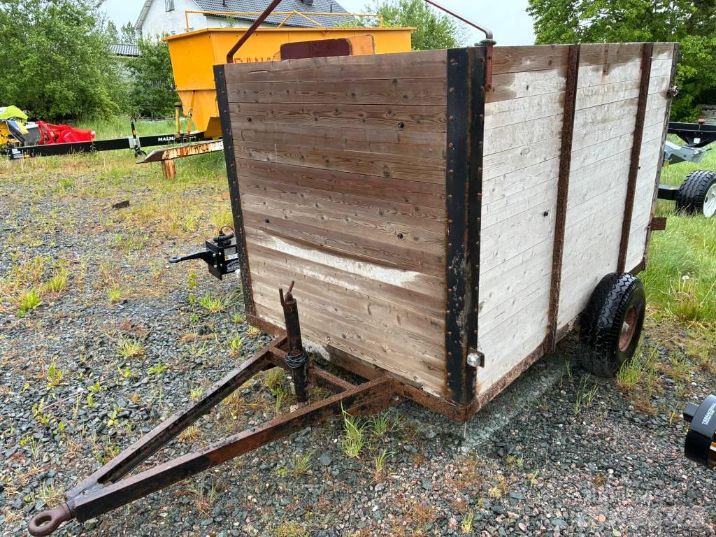  Djurkärra enkel Inne przyczepy