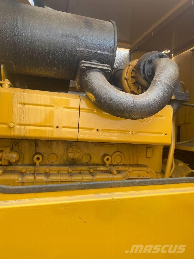 CAT 140 K Równiarki